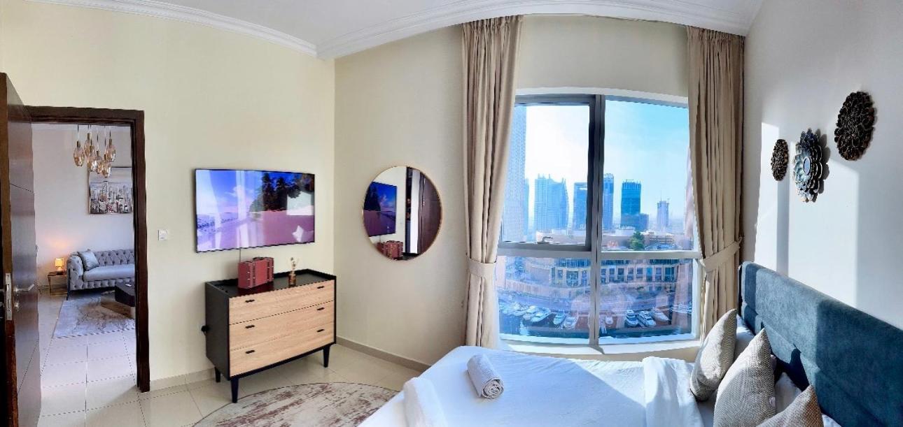 Apartment Intercontinental Marina Full Marina View With Balcony, Marina Mall, Large 1 Bedroom Apartment, Kitchen, 2 Toilets, 1 Parking, Swimming Pool And Gym Free Access, Paid Breakfast
