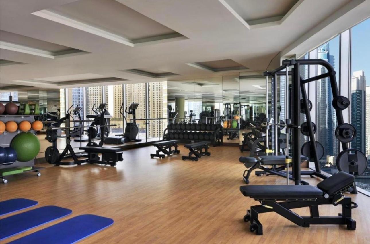 Intercontinental Marina Full Marina View With Balcony, Marina Mall, Large 1 Bedroom Apartment, Kitchen, 2 Toilets, 1 Parking, Swimming Pool And Gym Free Access, Paid Breakfast Apartment Dubai